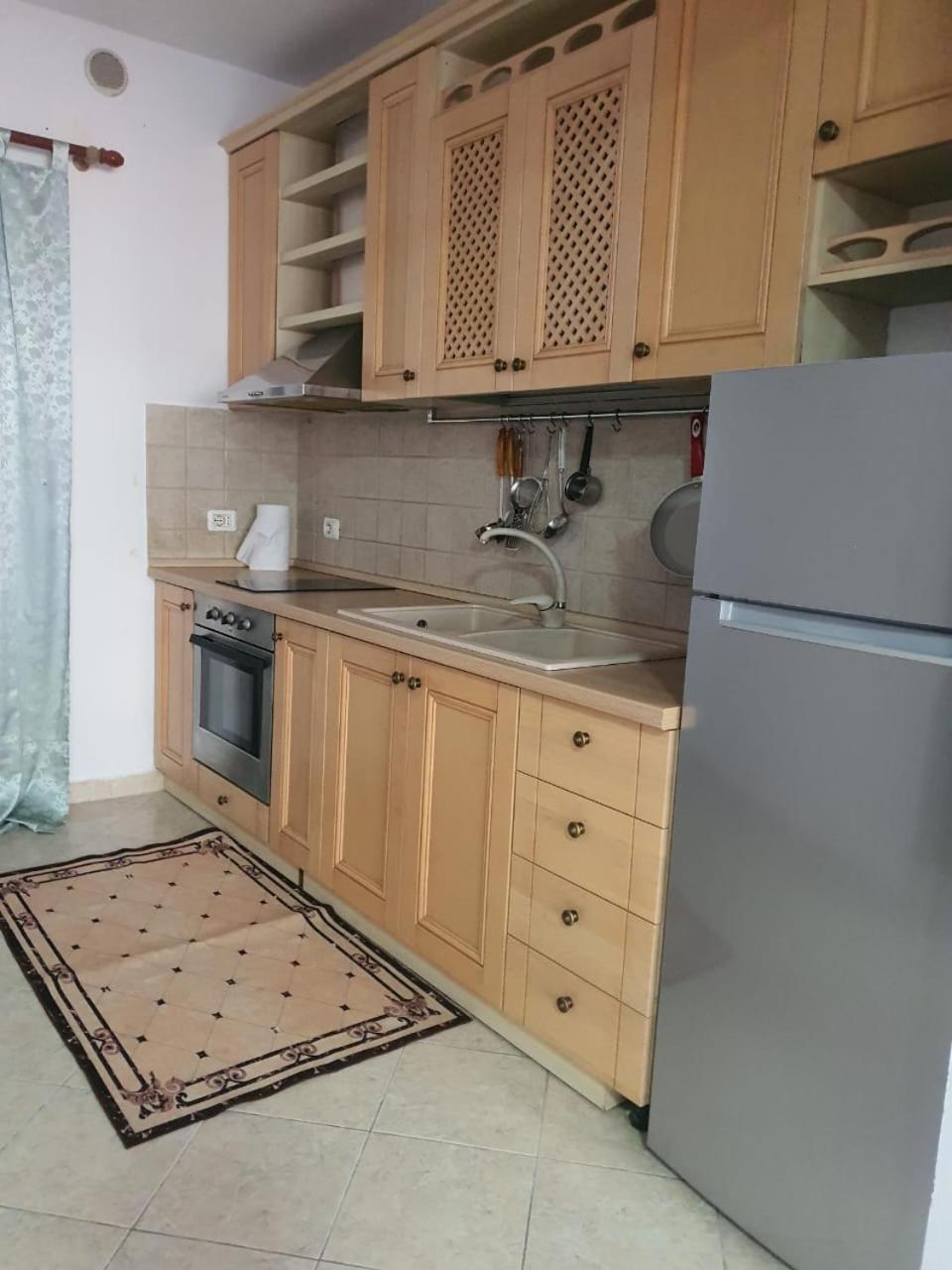 Apartment Ersasion *